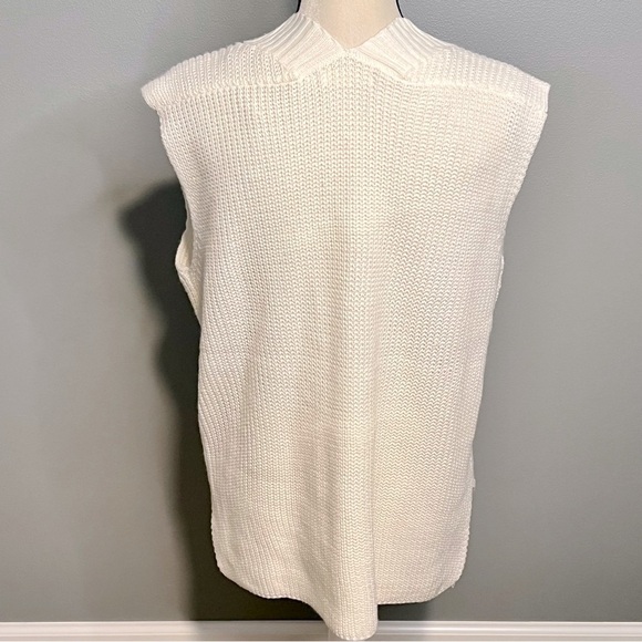 Roolee Cream V-Neck Sweater Vest - Picture 4 of 8